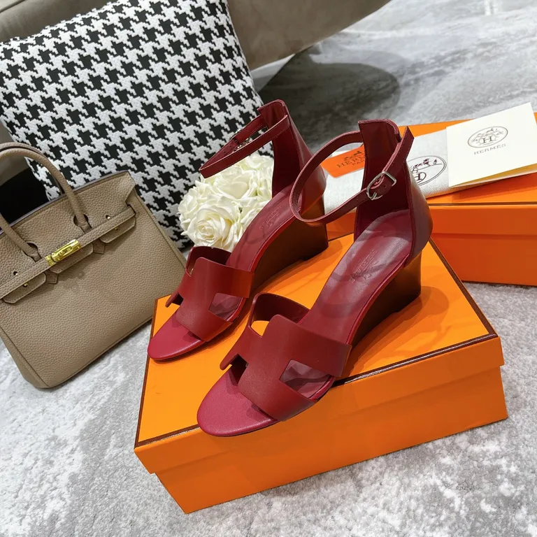 Hermes Shoe 